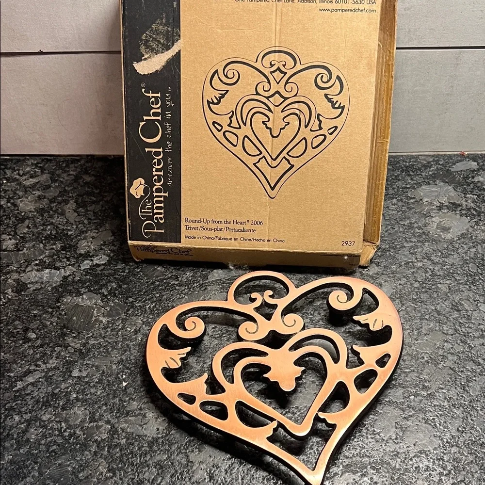 Pampered Chef Copper Heart Trivet - Copper Tone
